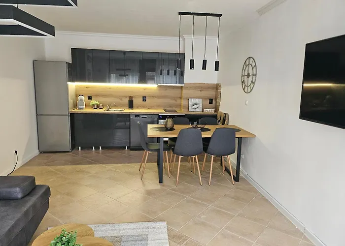 Eve Santa Marina Apartments - Sea, Pools, Relax